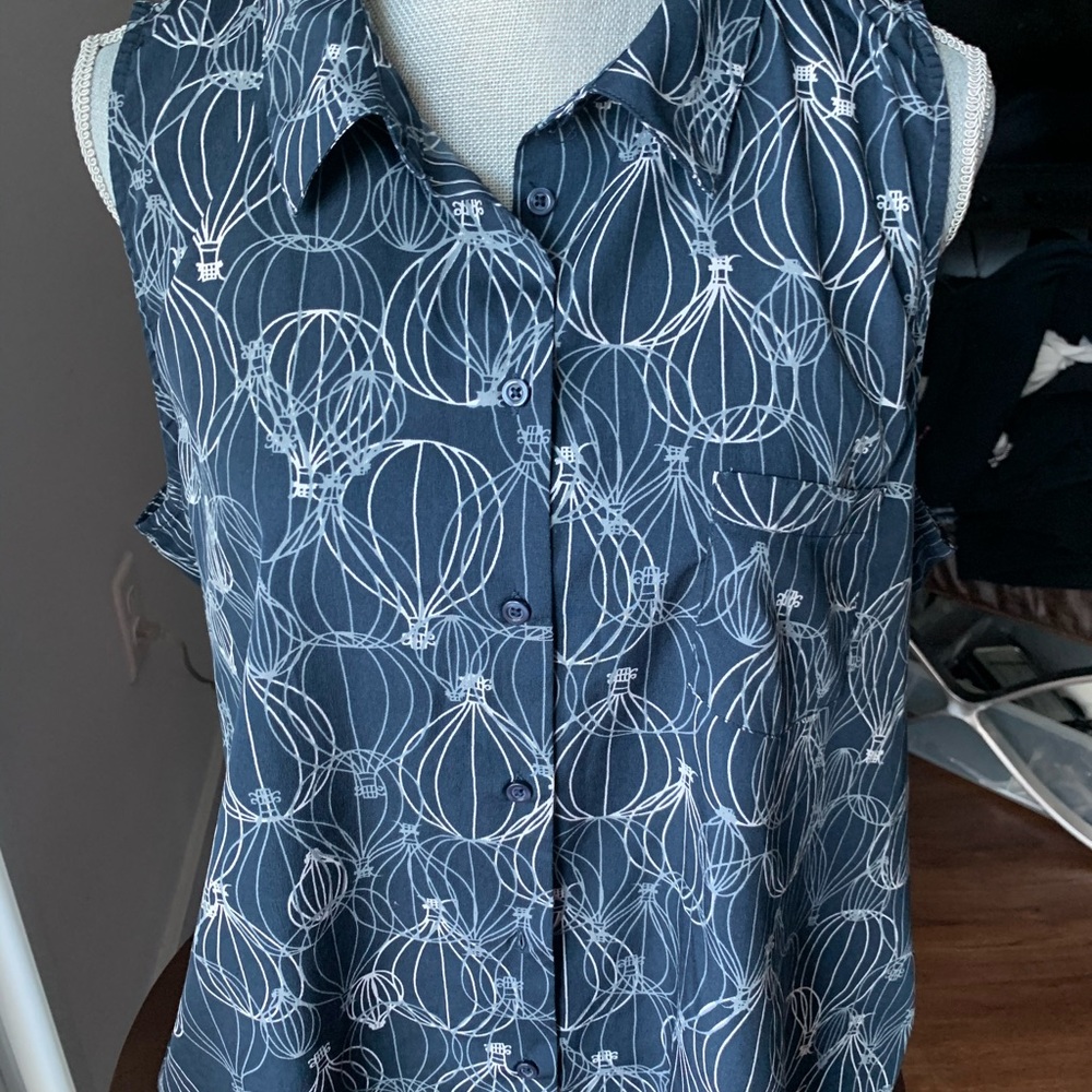 Banana Republic sleeveless blouse XL navy /wh used